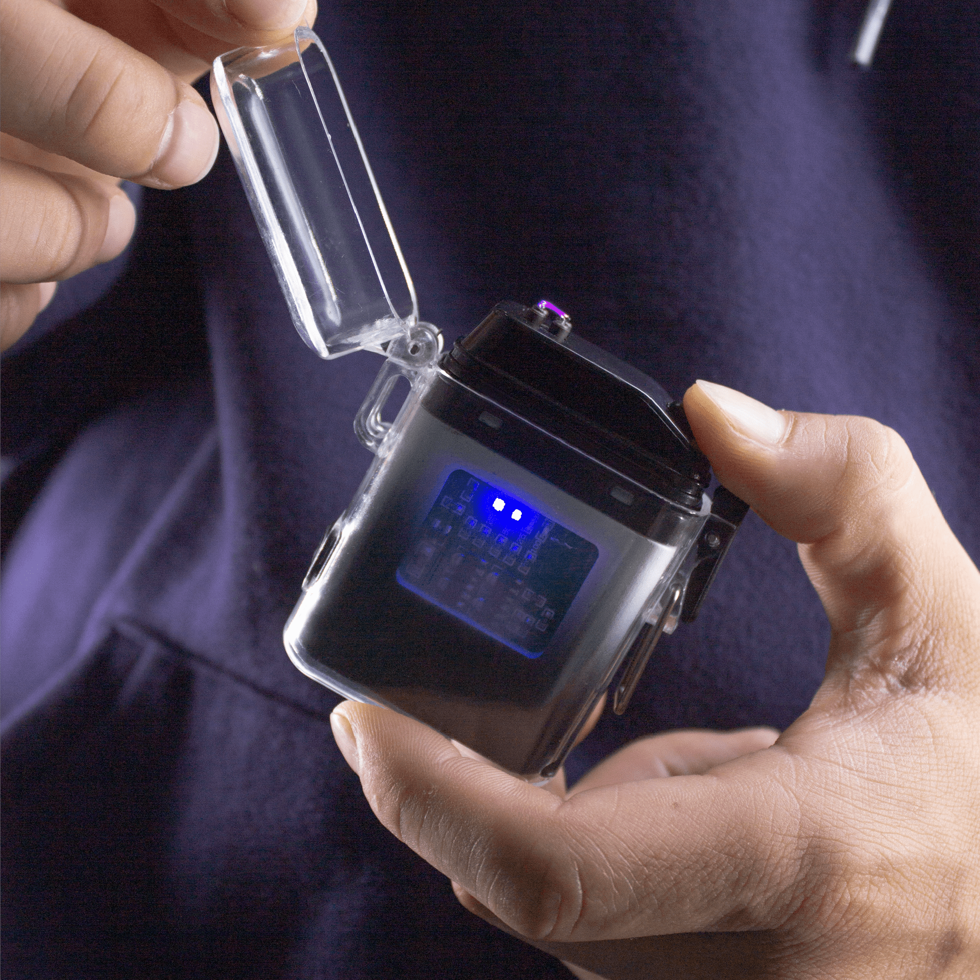 Encendedor de Plasma Recargable con Linterna - CLICK BOX